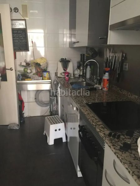 Foto a3e82def-5a3a-4f32-8413-24fd2a3b6637. Planta baixa amb calefacció piscina a Las Tablas Madrid