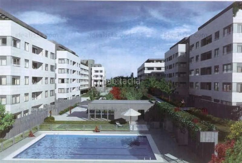 Foto ce5faf9c-4a36-4b74-8603-291ac2216b93. Planta baixa amb calefacció piscina a Las Tablas Madrid