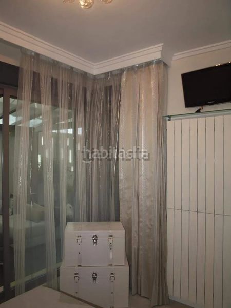 Foto d9c636b3-ff39-47b7-9af3-4f78aa277a8c. Planta baixa amb calefacció piscina a Las Tablas Madrid