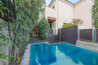 Casa aparellada  Calle de los hermanos gascón. Magnifico chalet pareado en una de las zonas mas exclusivas de v