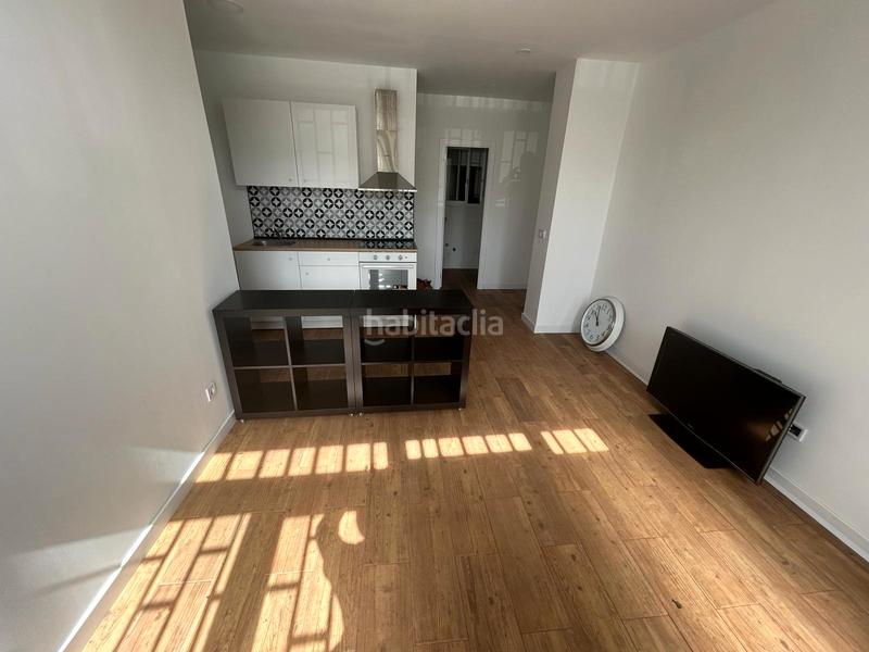 Foto 4bcd94df-5ba8-4b7c-94ee-c74a26eea131. Oficina amb calefacció a Las Águilas Madrid