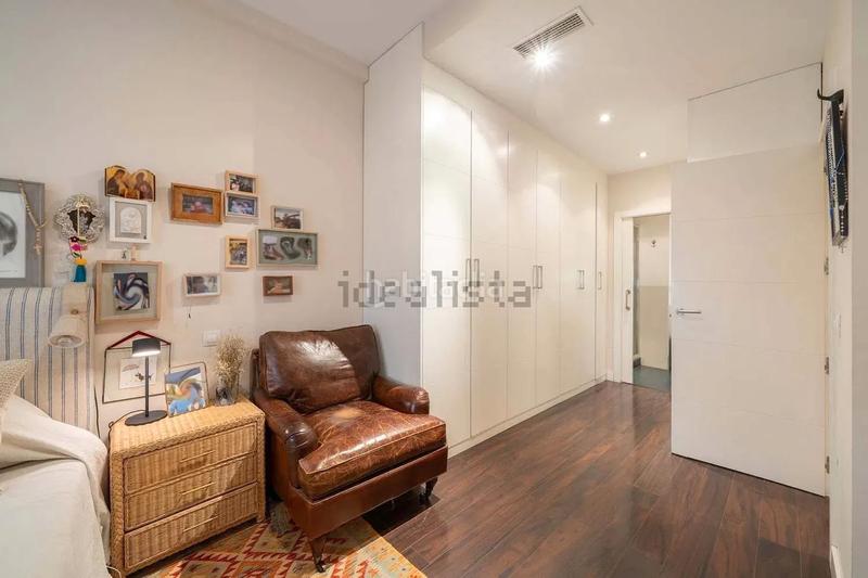 Foto 0550911b-00f3-4b7b-8320-c11e9890ccb2. Zweistöckige wohnung mit heizung parking in Niño Jesús Madrid