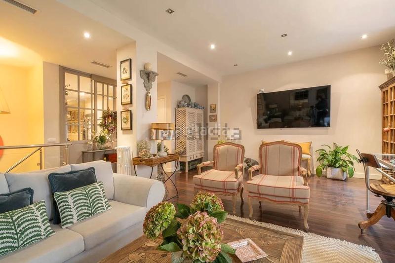 Foto da43cc3c-3b32-46de-a153-8d1163ba6c8f. Zweistöckige wohnung mit heizung parking in Niño Jesús Madrid