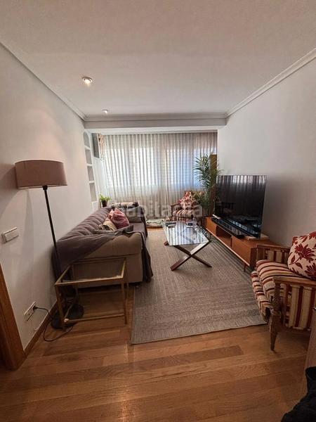 Foto 2d1946a6-3b9c-467c-8212-ee8a384400b9. Miete etagenwohnung mit heizung in El Viso Madrid