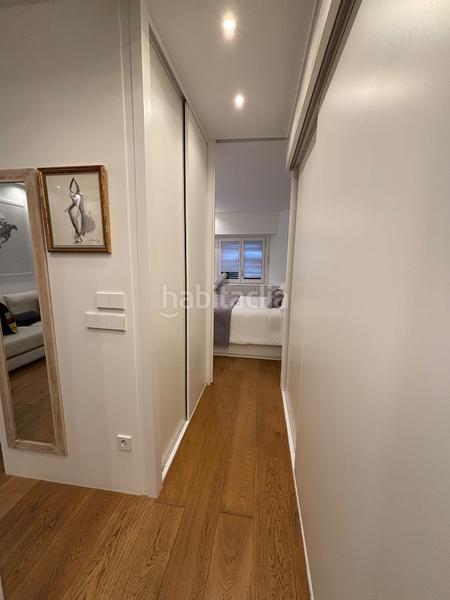 Foto 7a7d2be4-ebb6-4491-8d50-38b75ddf3534. Apartament amb calefacció aparcament piscina a Recoletos Madrid