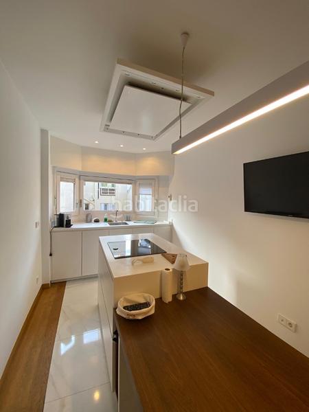 Foto a6f9de14-f83d-4625-8bd2-150b95b50121. Apartament amb calefacció aparcament piscina a Recoletos Madrid