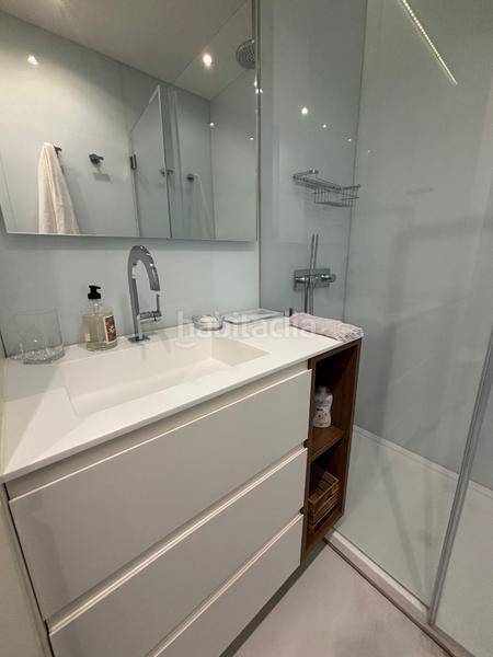 Foto d4bbd158-7823-47f2-b593-df92cee0d772. Apartament amb calefacció aparcament piscina a Recoletos Madrid