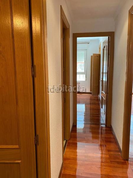 Foto 0086e4a8-8477-43ab-b2fa-6edc9724e842. Rent flat with heating in El Viso Madrid