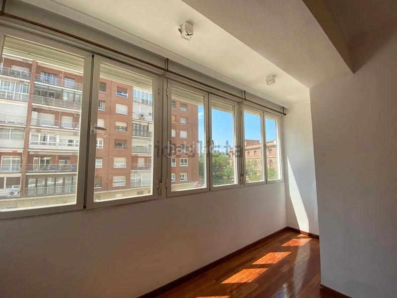 Foto 09a3551c-bff3-4ad2-81eb-a8f430e852a4. Rent flat with heating in El Viso Madrid