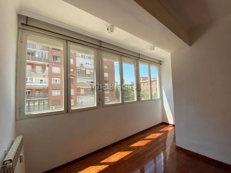 Foto 90528621-83e7-477c-a8d6-a5ed4dfed27f. Rent flat with heating in El Viso Madrid
