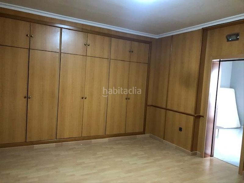 Foto 0cb413eb-cdd4-4da6-9307-51a037947e82. Haus mit parking in Centro - Doña Mercedes Dos Hermanas