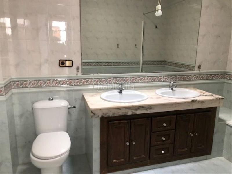 Foto 2ae433cc-eb32-4859-a4e4-21686d80ed4f. Haus mit parking in Centro - Doña Mercedes Dos Hermanas