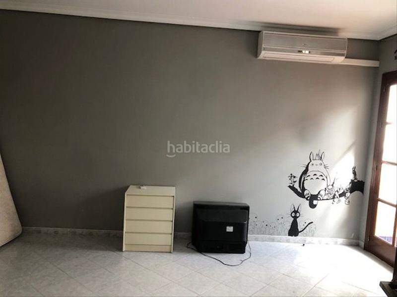 Foto df4ac650-ee86-42e4-b243-194d61e1355e. Haus mit parking in Centro - Doña Mercedes Dos Hermanas