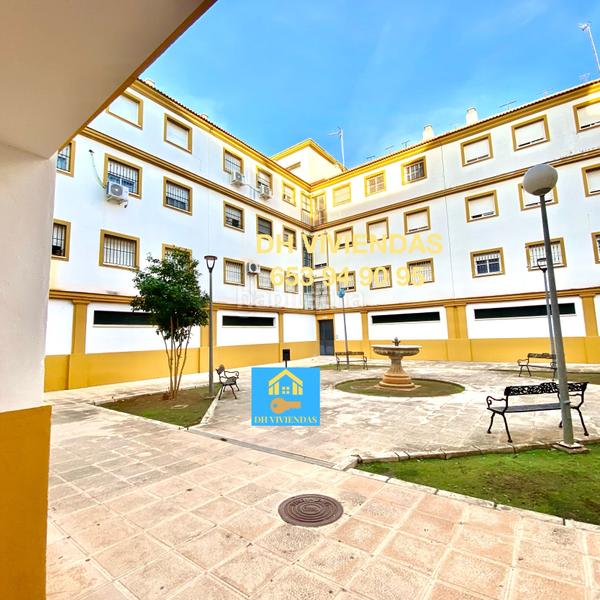 Foto d41e96fd-4bc5-48e6-b4c1-e419a2af8a81. Piso  en venta - - miravalle en Centro - Doña Mercedes Dos Hermanas