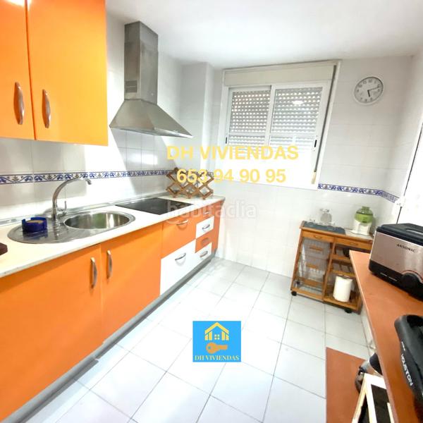 Foto f681c17a-ecff-42ed-9049-0349adeeb673. Piso  en venta - - miravalle en Centro - Doña Mercedes Dos Hermanas