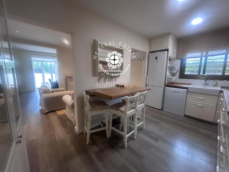 Foto 8f4aa196-ae5a-450c-a28b-9f081e1a4e55. Chalet with heating parking in Platja de Mont-roig Mont-roig del Camp