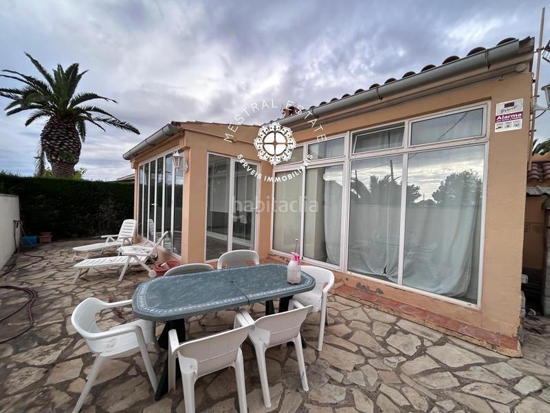 Foto b072e8bd-4900-4d6c-aada-70d261bf55cd. Chalet with heating parking in Platja de Mont-roig Mont-roig del Camp