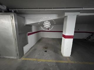 Parking voiture  Baleares. Se vende plaza de parking para coche pequeño.