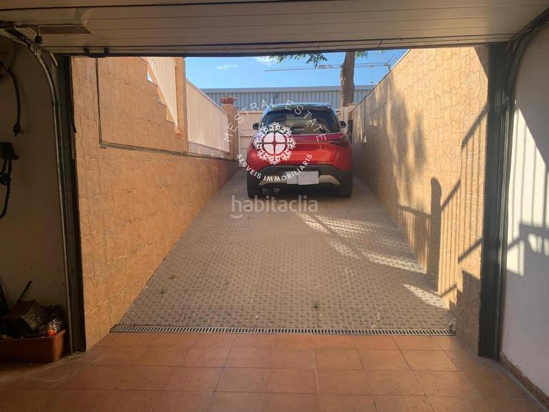 Foto 300ae22b-6f01-49ad-9ff0-b3eef2ad3d4e. Maison jumelée avec chauffage parking dans Campclar Tarragona