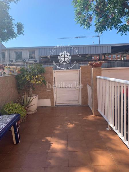 Foto 3aa35c51-4a36-40e7-ad52-fd9c79d614ec. Maison jumelée avec chauffage parking dans Campclar Tarragona