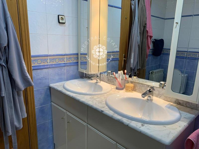 Foto 419bc25d-d7ee-4a38-820b-b62ddba58c31. Maison jumelée avec chauffage parking dans Campclar Tarragona