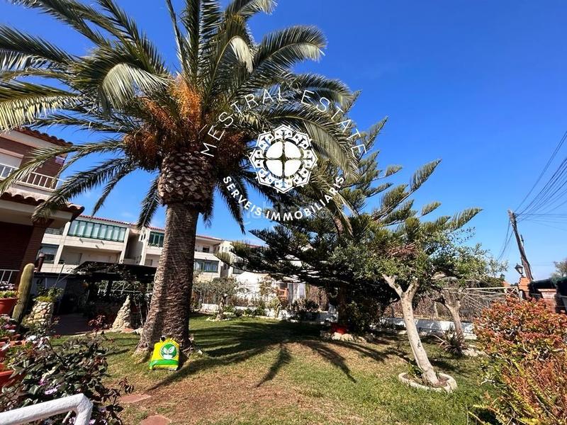 Foto 6427b569-ce8d-46c4-87e2-cbb25a7a449e. Chalet con riscaldamento parcheggio in La Dorada Cambrils