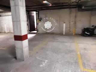 Parking voiture  Alvaro bazan. Se vende párquing subterráneo a 100m del mar en cambrils