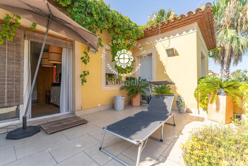 Foto 17dc2037-7322-4c28-9640-ef2d96525fa3. Xalet amb calefacció aparcament piscina a Migjorn Reus