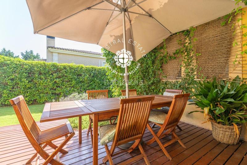 Foto 8ad45f55-c040-493c-9be8-811fdeba593f. Xalet amb calefacció aparcament piscina a Migjorn Reus