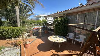 Chalet  Rosa dels vents. Se vende precioso chalet individual con piscina urbanizacion med