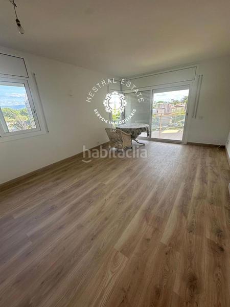 Foto 9909514f-b784-4599-8917-35f87e9bd8d2. Piso se vende bonito piso muy cerca del puerto en cambrils. en Vinyols i els Arcs