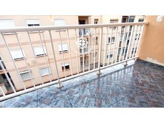 Pis a Bonavista. Se vende piso totalmente reformado de tres habitaciones en bonav