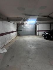 Posto auto  Mart. Se vende parking con trastero en la zona de urb.  tarraco