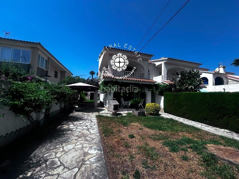 Foto f37da018-0c05-4610-88f7-da086fa406e5. Casa adossada amb calefacció aparcament a mar Cambrils Cambrils