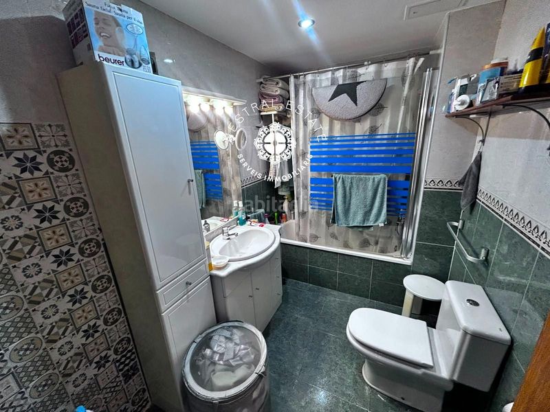 Foto d7f93d1f-eb54-4577-9fa5-8155446e432d. Flat with heating parking in casc antic - nou Cambrils Cambrils