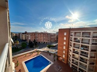 Attico  Ventura i gassol. Se vende piso de vinyols i els arcs en cambrils