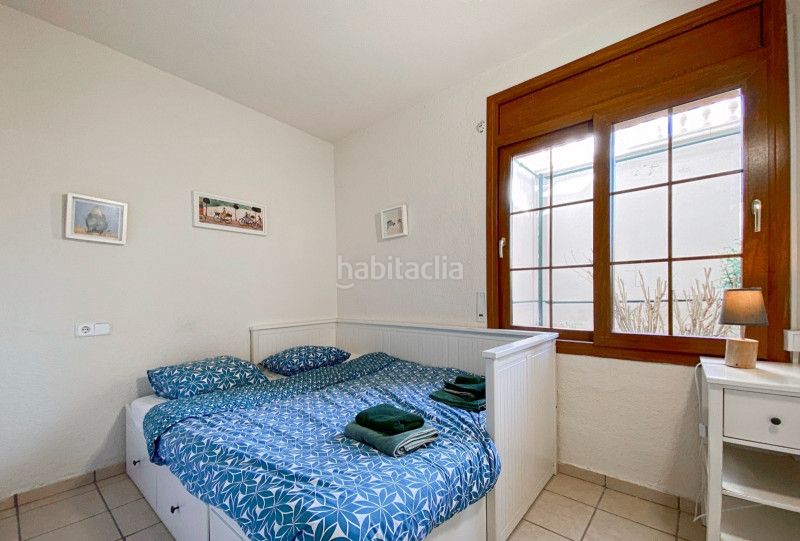 Foto 72bd374b-120d-4ae0-a52a-4edf1a398140. Casa amb calefacció aparcament piscina a Port Grec - Port Moxó Empuriabrava