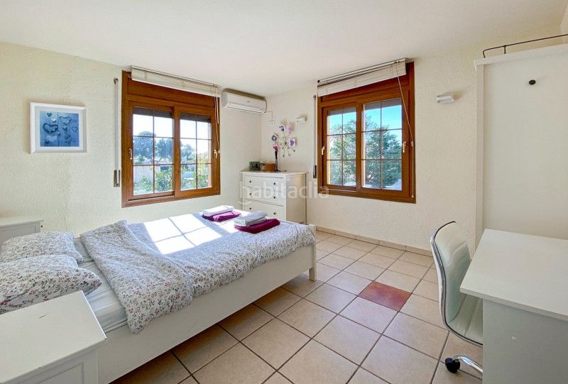 Foto f27e4aaa-91d2-4f31-a970-0e9a442bdf13. Casa amb calefacció aparcament piscina a Port Grec - Port Moxó Empuriabrava