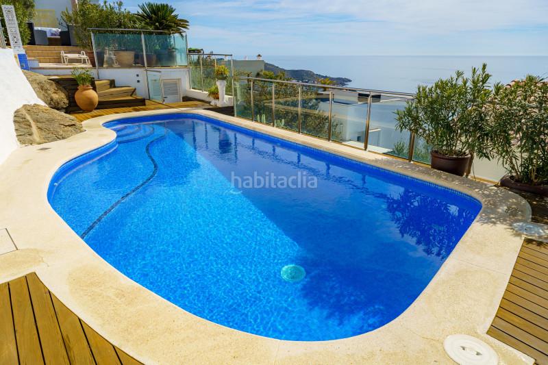 Foto 2729995d-7f63-4b85-9778-97f56e9edab9. Casa villa con una vista única y excepcional sobre la bahía con máxima insolación de la mañana a la tarde, tanto en invierno c en Roses
