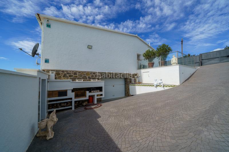 Foto 9c531dd8-a833-415d-bd68-aee3af4a8fff. Casa villa con una vista única y excepcional sobre la bahía con máxima insolación de la mañana a la tarde, tanto en invierno c en Roses