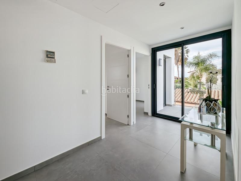 Foto 272ce896-2726-4adb-8574-746ff9a397b5. Casa villa de lujo con amarre privado de 12,5 metros situada en la costa brava en españa. recientemente renovado a un alto nivel, esta en Empuriabrava