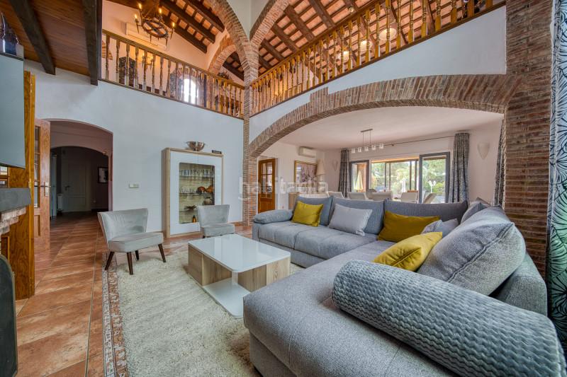 Foto aa4f2ccf-9041-4684-a5b3-ba569b9d9876. Casa excepcional villa de lujo enclavada en el golf , rodeada de exuberante naturaleza y una serena tranquilidad, al tiempo en Peralada