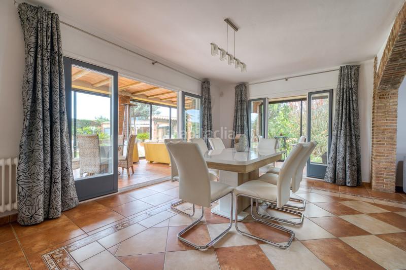 Foto d520085f-9704-447b-a321-c490a0507750. Casa excepcional villa de lujo enclavada en el golf , rodeada de exuberante naturaleza y una serena tranquilidad, al tiempo en Peralada