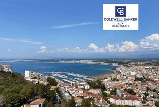 Reihenhaus  N/a. Encantadora propiedad con licencia turística completa y vistas p