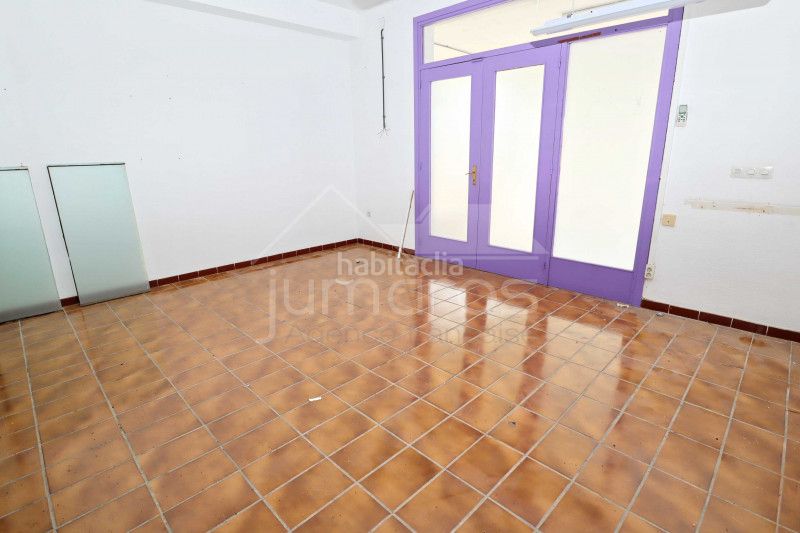 Foto 4da0a5f7-edb6-4d84-b3e8-6b7d50ce684b. Local comercial a Alberes Empuriabrava