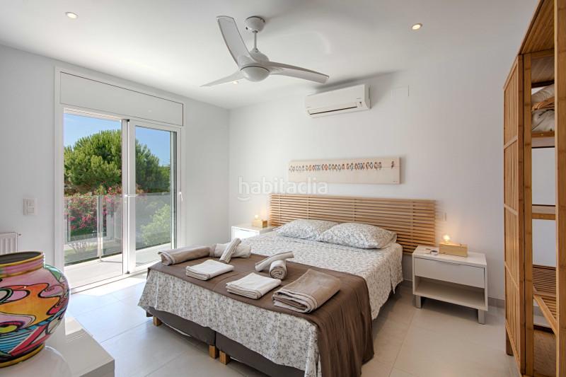 Foto 7dccff39-0a40-41ab-af45-fd8d5d242cec. Haus mit heizung parking pool in Cap Ras - Creus - Falconera Empuriabrava