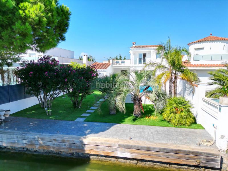 Foto 915781e8-9584-435a-9293-ec2abaa0e9e7. Haus mit heizung parking pool in Cap Ras - Creus - Falconera Empuriabrava