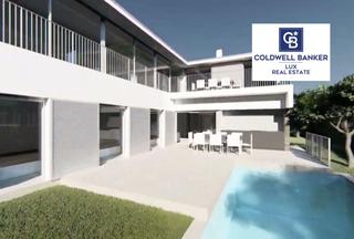 Casa  N/a. Licencia aceptada!nueva proyecto de villa en una parcela de 800