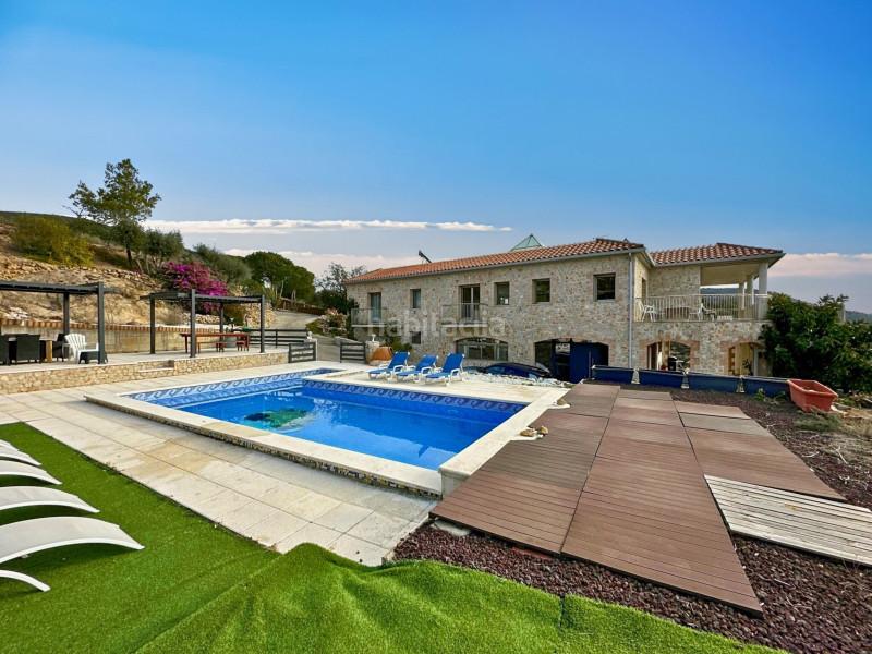 Foto 2a62673e-0159-4179-8b6a-8b0cdedbe4f3. Casa esta casa de 500m en vilajuiga, costa brava, con licencia turística es una oportunidad única para comprar una propiedad de ensueño en Vilajuïga