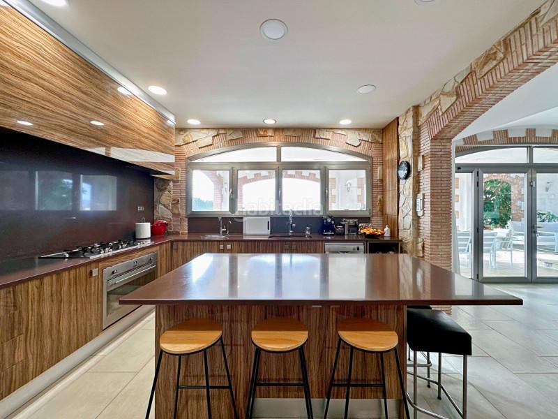 Foto 51b29259-8be4-4088-bcd4-8ec9885a35ca. Casa esta casa de 500m en vilajuiga, costa brava, con licencia turística es una oportunidad única para comprar una propiedad de ensueño en Vilajuïga